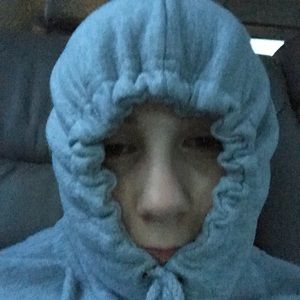 Meet your Posher, Ella